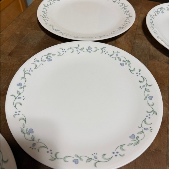 Corelle 10.25 White Dinner Plates Blue Country Cottage Floral Design set of 6 - Picture 5 of 16